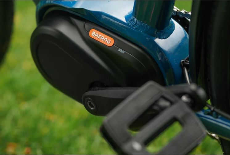 Roxform Valor L Mid - Drive City Commuter Electric Bike 250W - BikeVentures